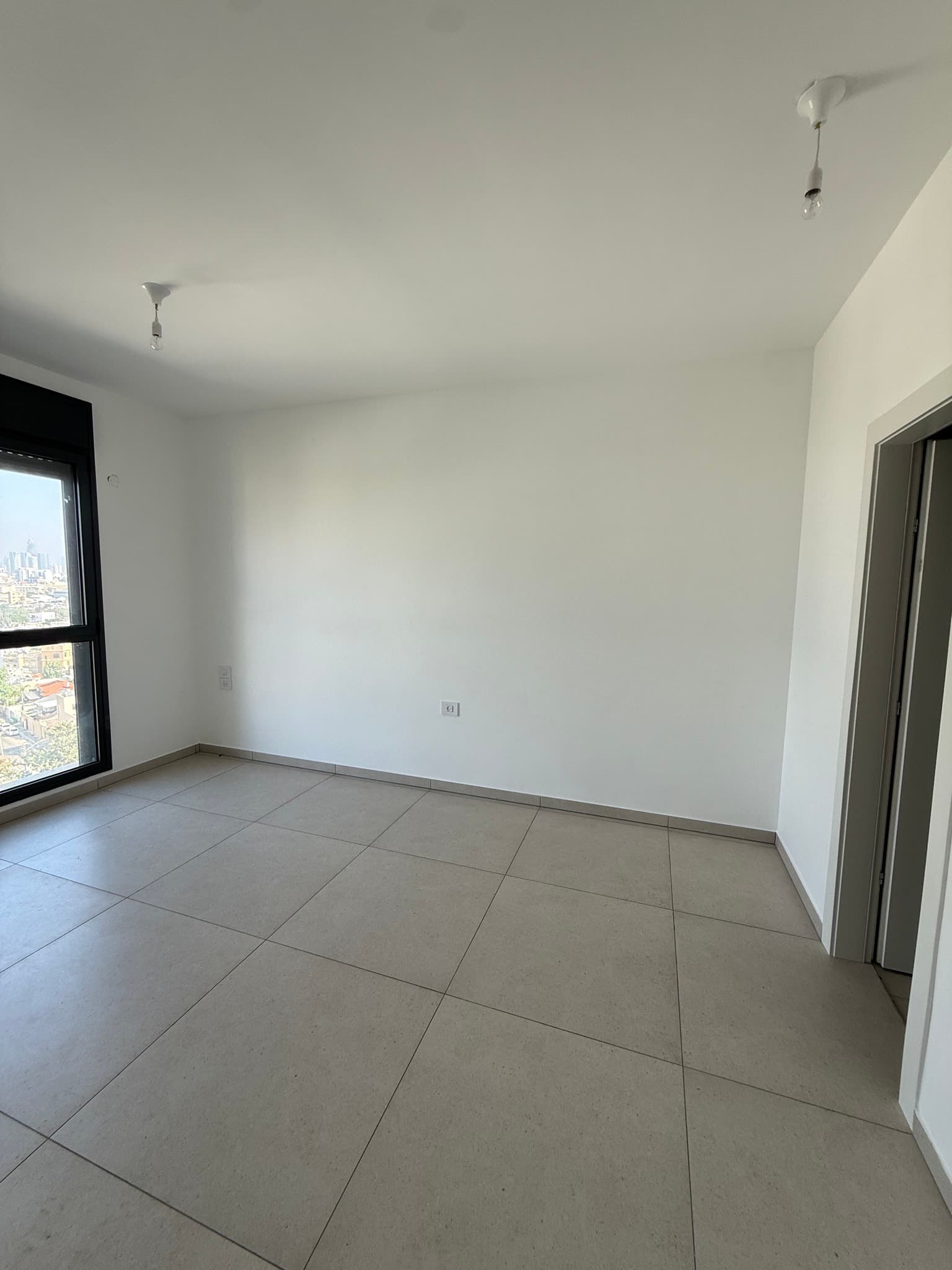 5 room rental in Jaffa - Photo 6