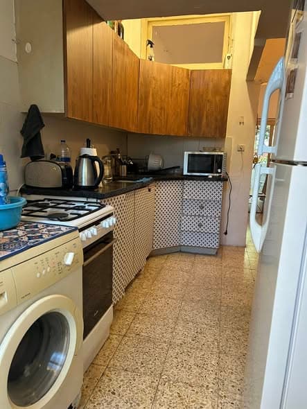 1 room rental in Kerem HaTeimanim