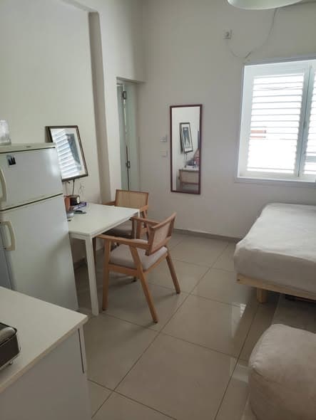 1 room rental in Old North