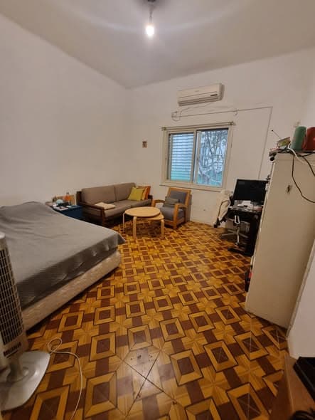 1 room rental in Kerem HaTeimanim