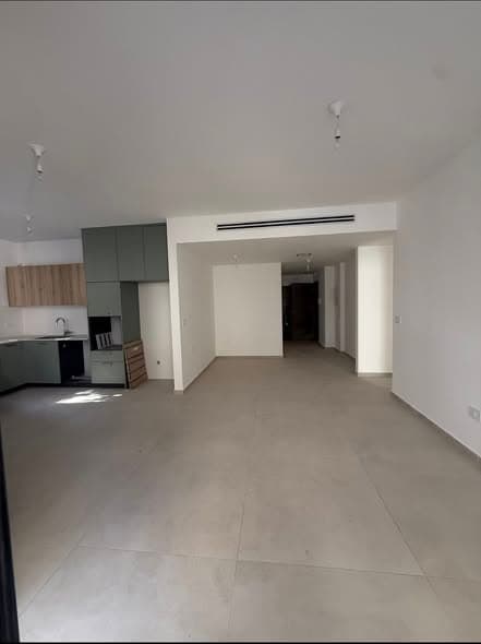 4 room rental in Lev HaIr