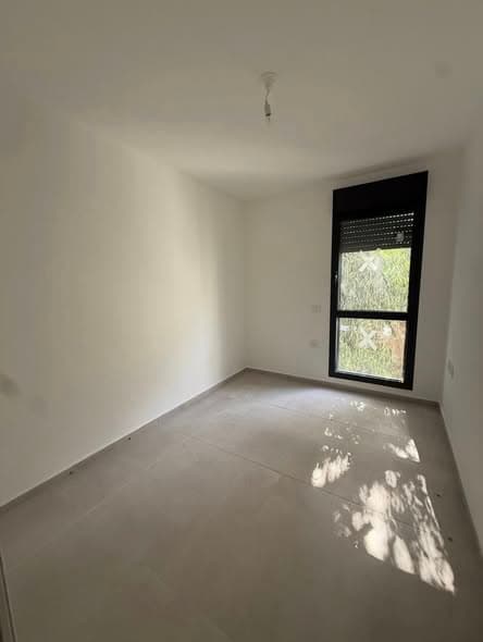 4 room rental in Lev HaIr