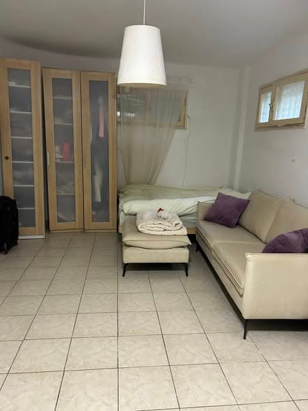 1 room rental in Old North