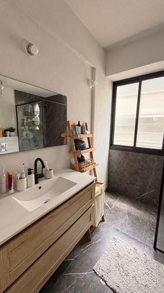 4 room rental in Old North