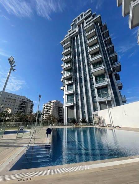 5.5 room rental in Ramat Aviv