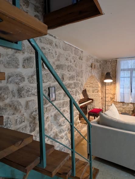 2 room rental in Jaffa