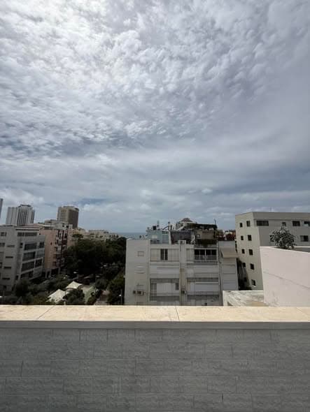 2 room rental in Old North