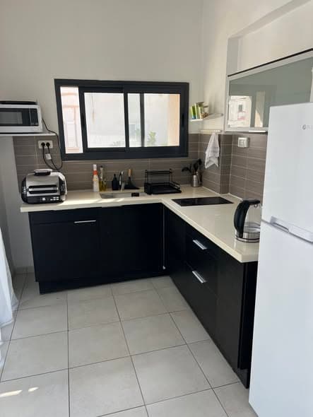 3 room rental in Old North - Photo 1
