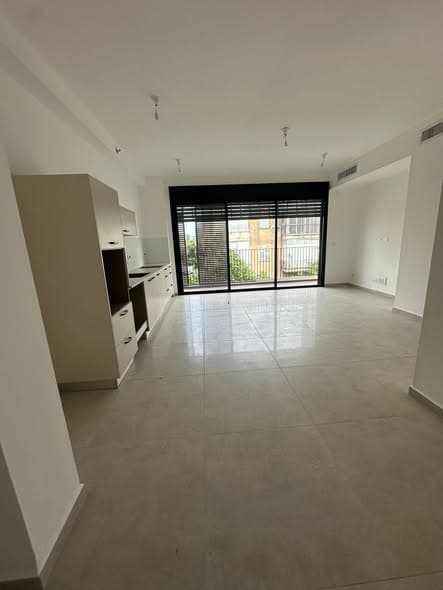 3 room rental in Lev HaIr - Photo 3