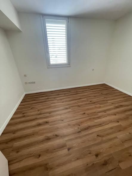4 room rental in Old North - Photo 4
