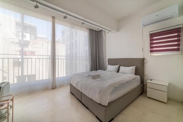 3 room rental in Lev HaIr - Photo 2
