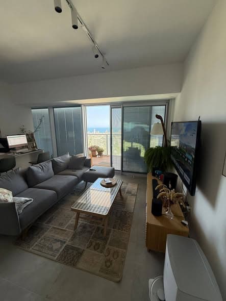3 room rental in Lev HaIr - Photo 2