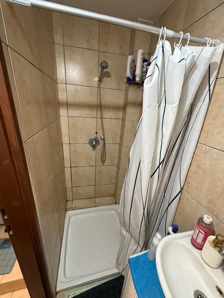 1 room rental in Lev HaIr