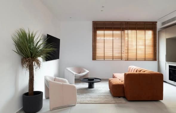3 room rental in Lev HaIr - Photo 2