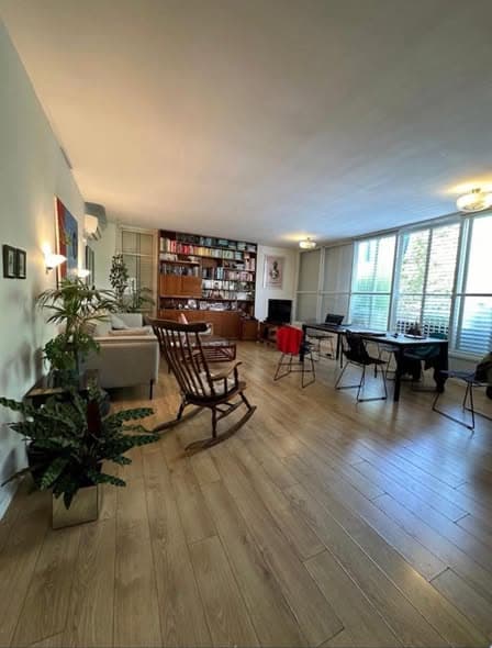 4 room rental in Old North - Photo 1