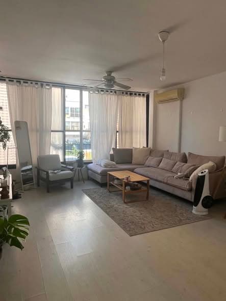 3 room rental in Lev HaIr - Photo 1