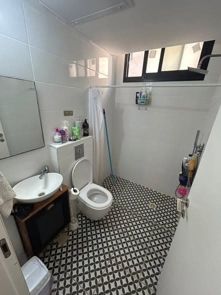 3 room rental in Florentin - Photo 4