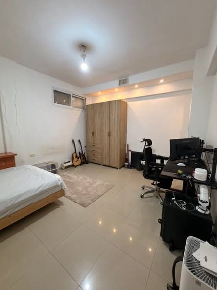 1 room rental in Old North - Photo 1