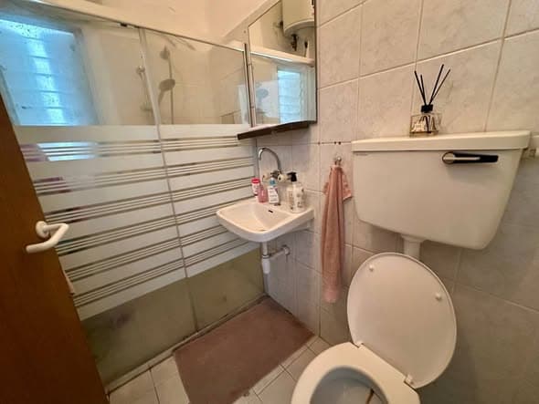  rental in Florentin - Photo 3