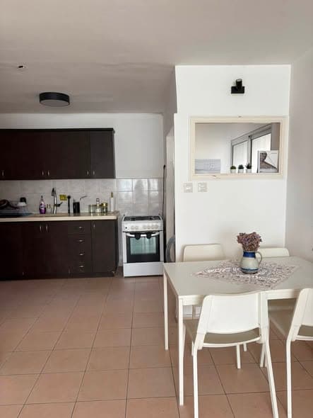 3 room rental in Ramat Aviv - Photo 3