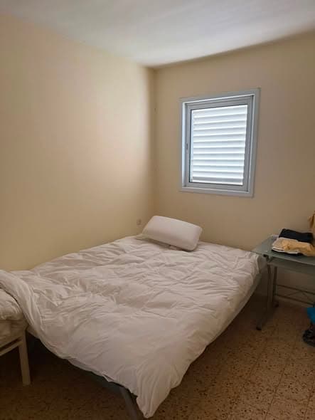 4 room rental in Old North - Photo 2