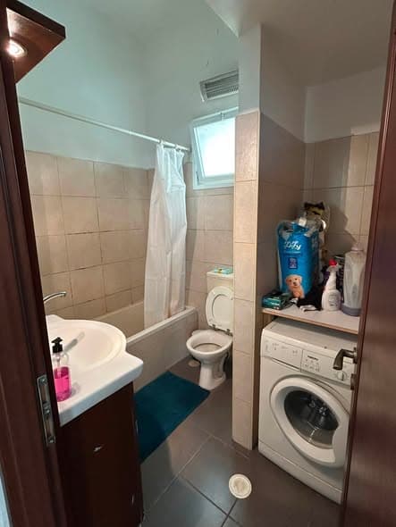 3 room rental in Florentin - Photo 4