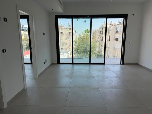 3 room rental in Old North - Photo 2
