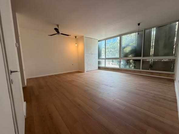 4 room rental in Lev HaIr - Photo 2