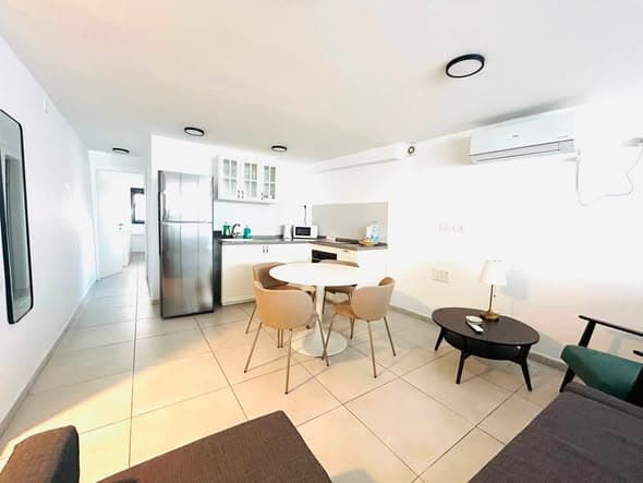 2 room rental in Kerem HaTeimanim - Photo 4