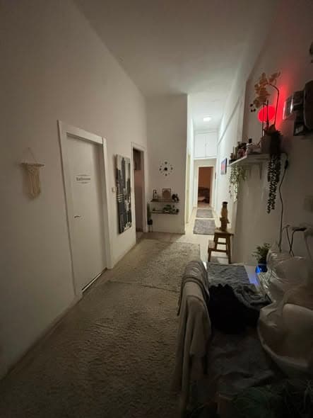 1 room rental in Florentin - Photo 2