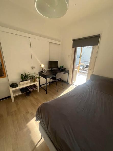 4 room rental in Old North - Photo 2
