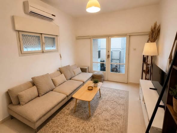 1 room rental in Old North - Photo 2