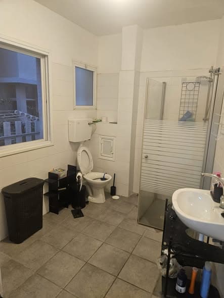 3 room rental in Florentin - Photo 3
