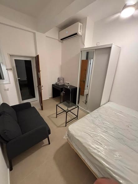 1 room rental in Florentin - Photo 1