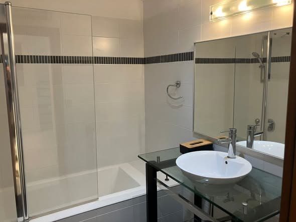 2 room rental in Old North - Photo 4