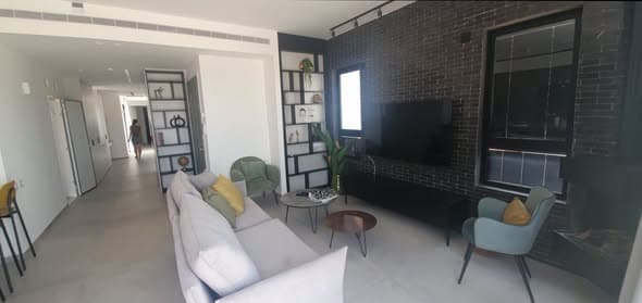  rental in Florentin - Photo 3