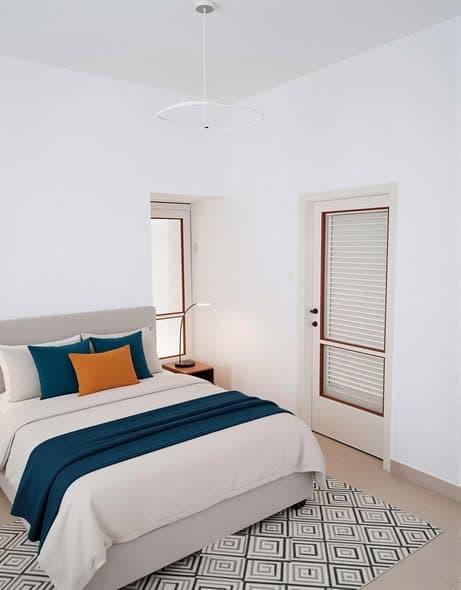 4 room rental in Old North - Photo 3