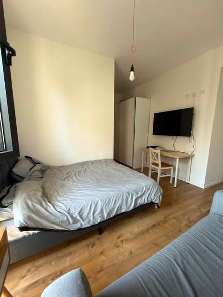 1 room rental in Florentin - Photo 2