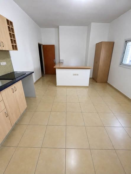 1 room rental in Old North - Photo 3