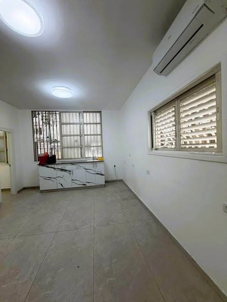 2 room rental in Lev HaIr - Photo 1