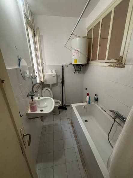 3 room rental in Florentin - Photo 4