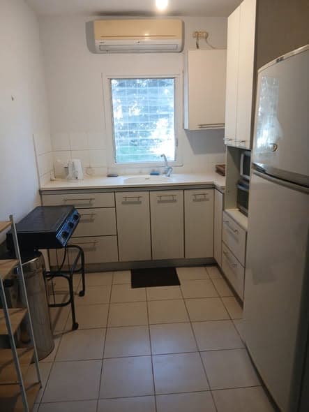 4 room rental in Ramat Aviv - Photo 3