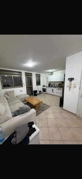 1 room rental in Florentin - Photo 2