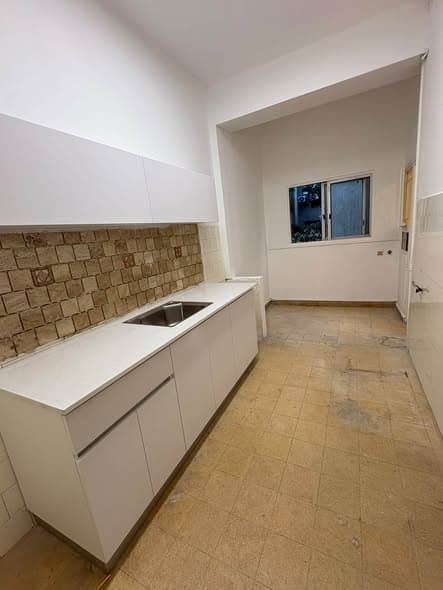3 room rental in Old North - Photo 2