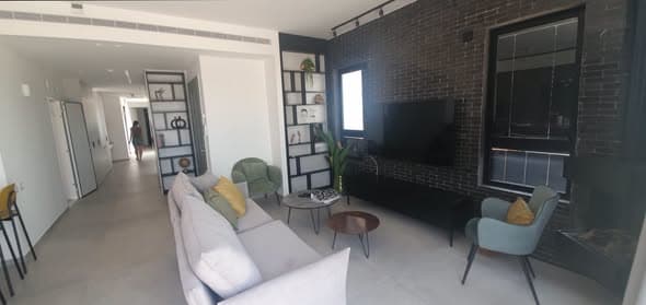  rental in Florentin - Photo 3