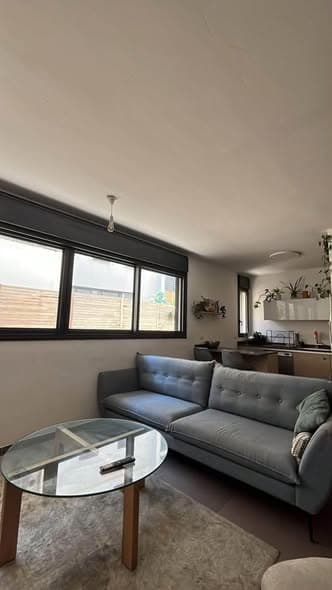 1 room rental in Neve Tzedek