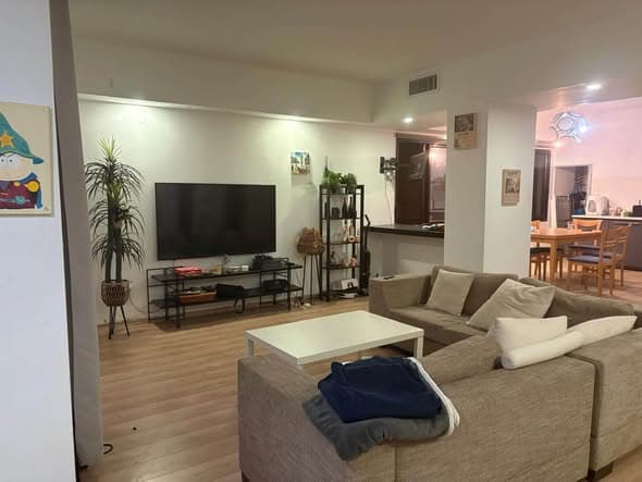 3 room rental in Old North