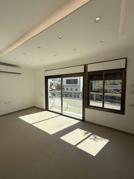 3 room rental in Old North