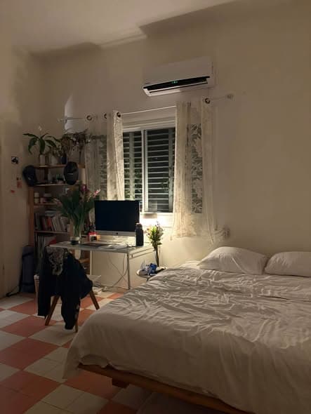 1 room rental in Lev HaIr