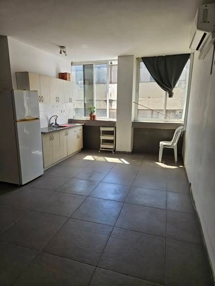 1 room rental in Lev HaIr